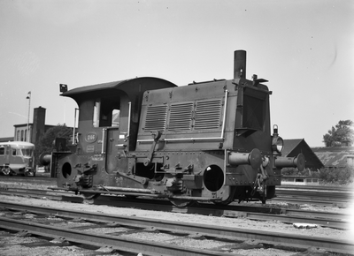 151595 Afbeelding van de locomotor nr. 246 (serie200/300) van de N.S. te Utrecht.